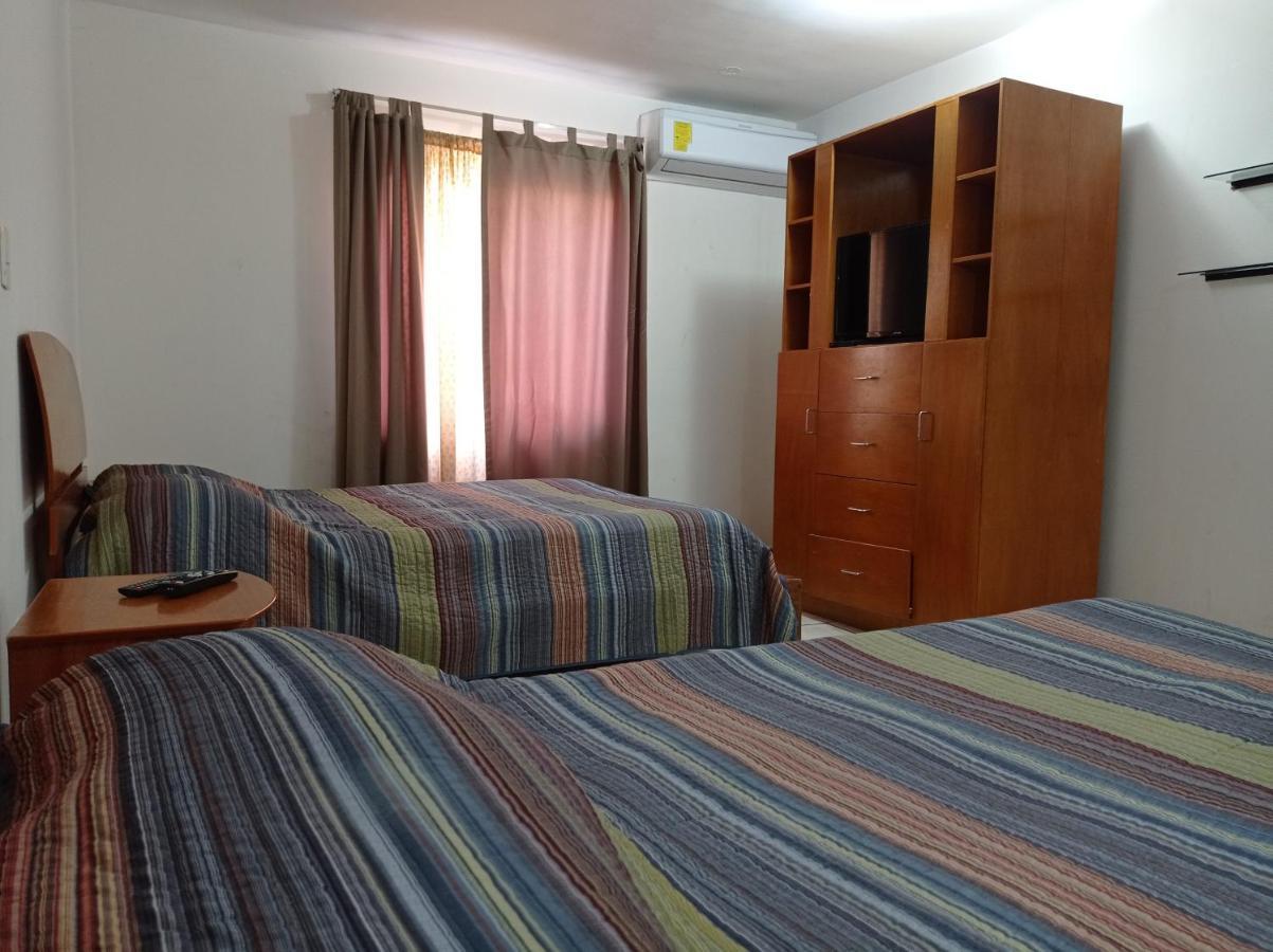 Confort Ejecutivo Suites Lindavista Guadalupe  Kültér fotó