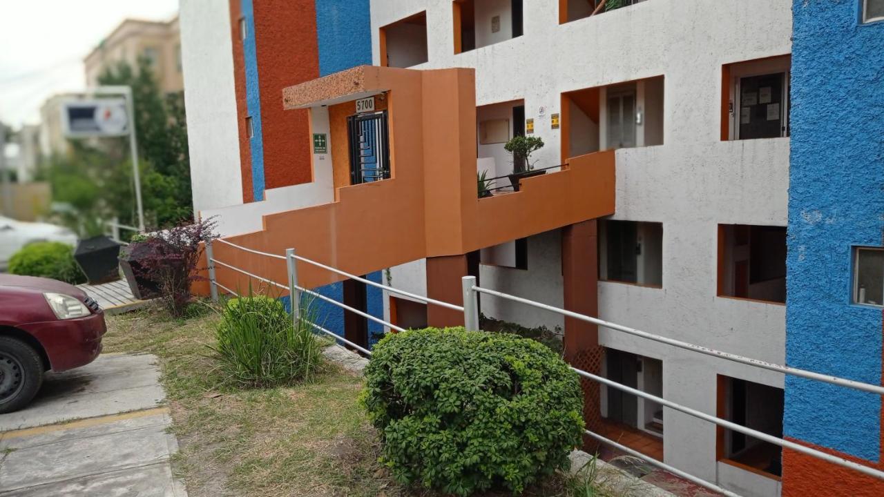 Confort Ejecutivo Suites Lindavista Guadalupe  Kültér fotó