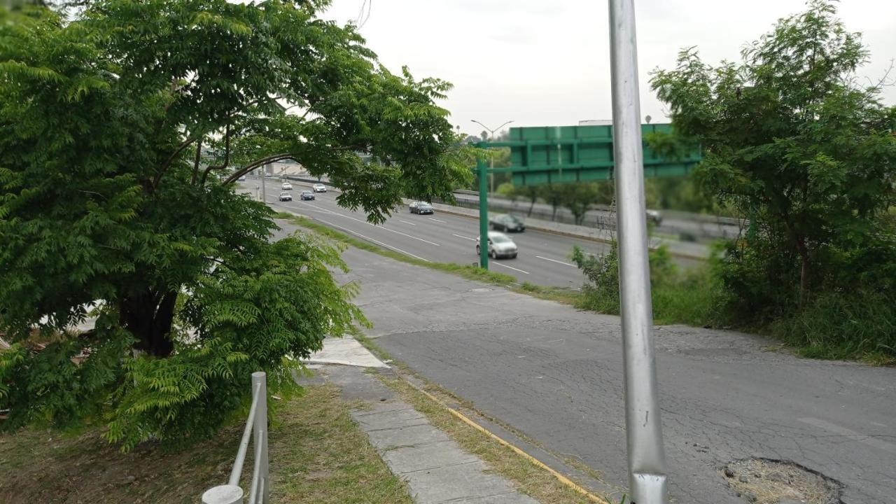 Confort Ejecutivo Suites Lindavista Guadalupe  Kültér fotó
