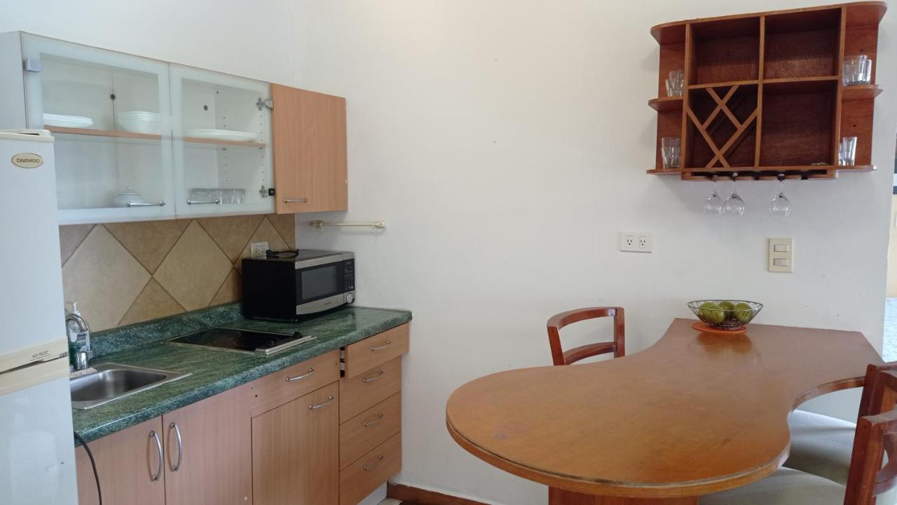 Confort Ejecutivo Suites Lindavista Guadalupe  Kültér fotó